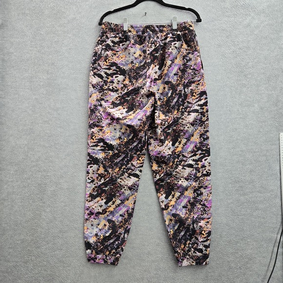 Fabletics Women Activewear Pants M Black Pants Graphic The One Jogger - Picture 11 of 11